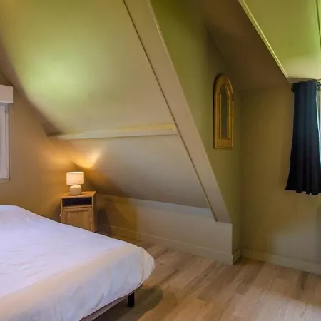 With 1 Bedroom Feriehus Hautot-sur-Mer